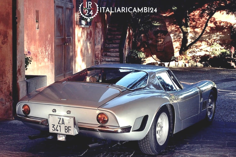 Bizzarrini 5300 GT Strada: icona dell'automobilismo italiano