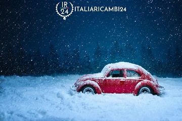 Proteggere l'auto dal gelo non è mai stato così semplice. Scopri i nostri quattro consigli e goditi il periodo invernale in tutta tranquillità!
